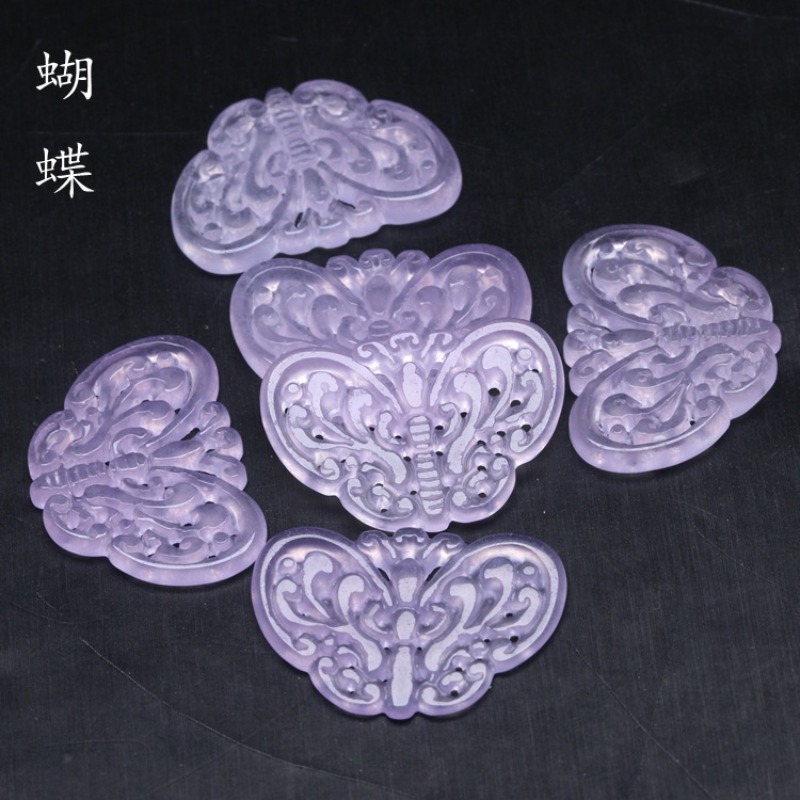 Necklaces - 2 Buah Liontin Kupu-kupu Manik-manik Berongga