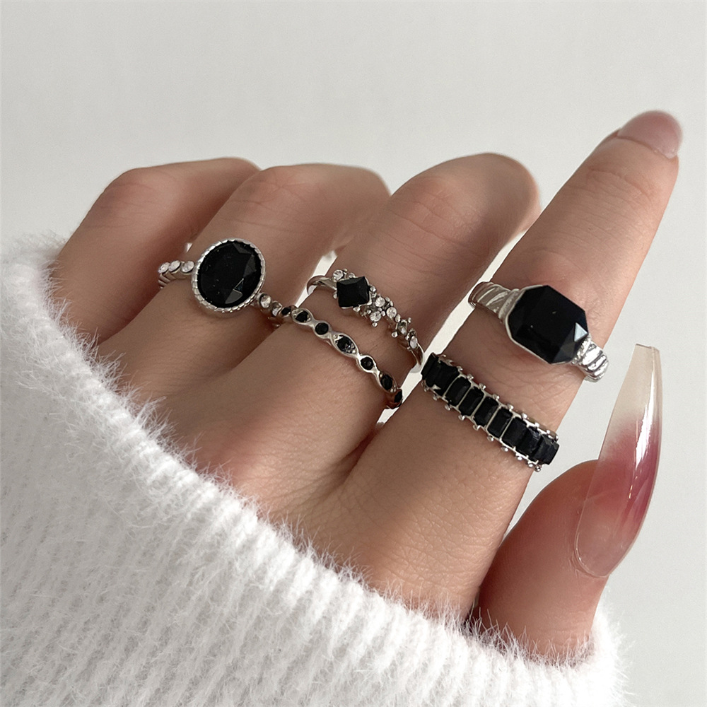 Set Cincin Batu Kristal Hitam  - Vintage Punk Knuckle Rings Set ulasan dan harga